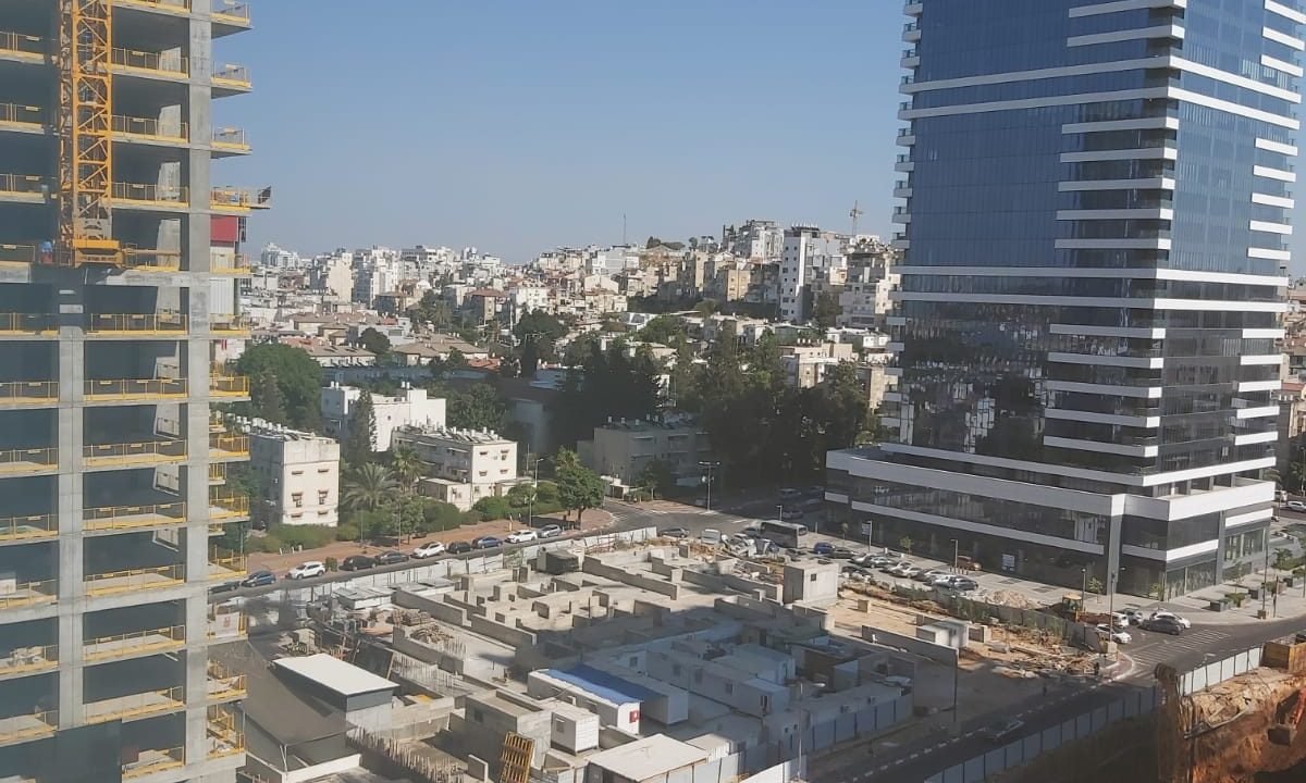 23f14351-b027-4af4-9f33-be67641d65ce