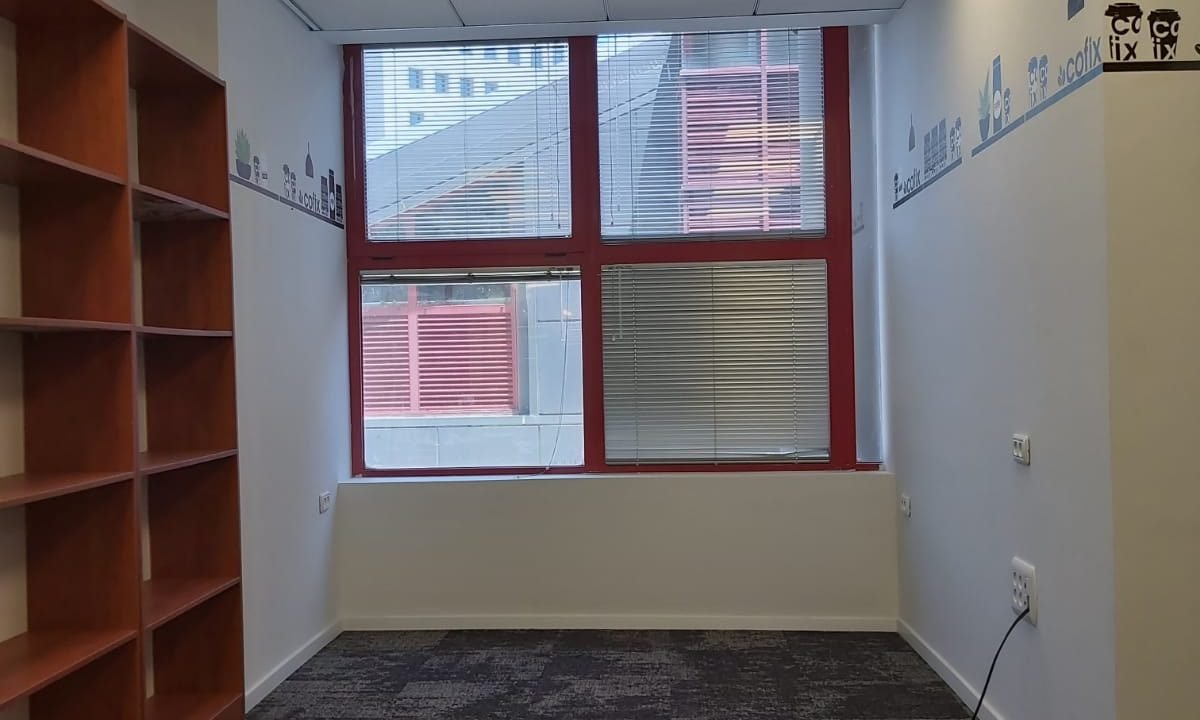 d0b01b4d-1591-44dd-8a74-15c51c9ee9e5