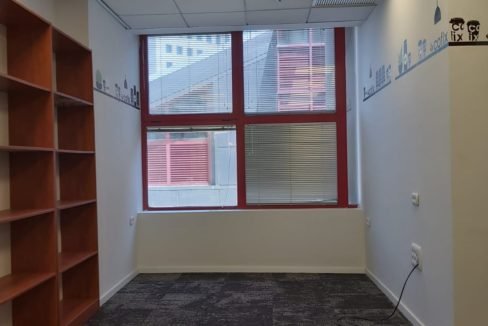 d0b01b4d-1591-44dd-8a74-15c51c9ee9e5