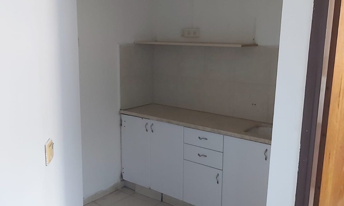 dd743ba8-e26c-43ad-9e5c-10a2633290e5