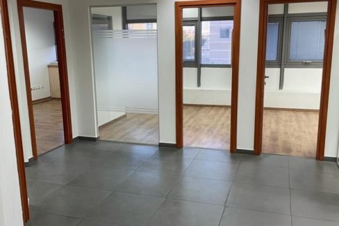 73e4f350-e591-47bb-b0d1-ff0c44094d96