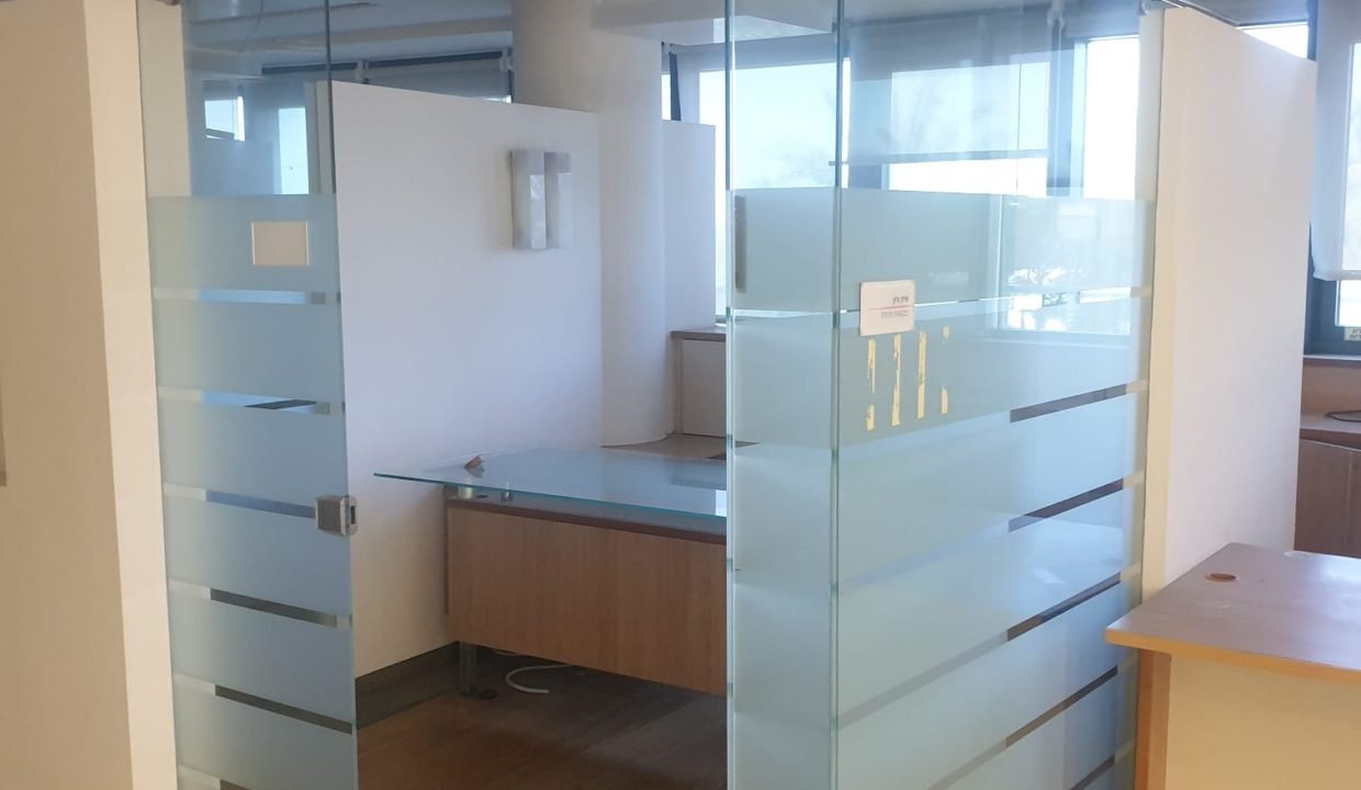 94a5d1b7-4349-4048-acca-2f0449619393