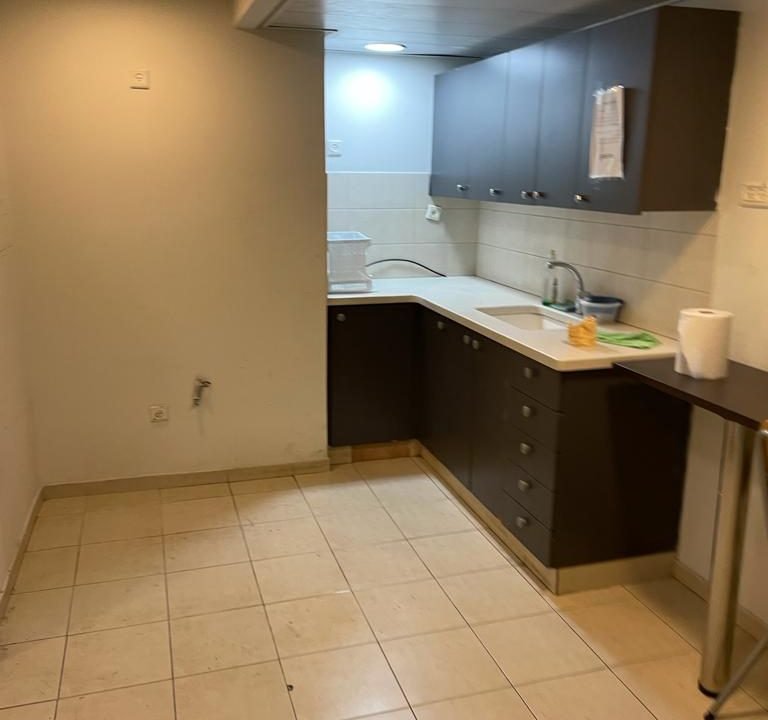 d63956e8-31b0-4c28-b6cd-48b51aee6e4c