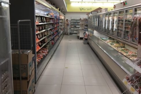 4a25b0f9-fa80-4183-aef8-eec1fcab373b