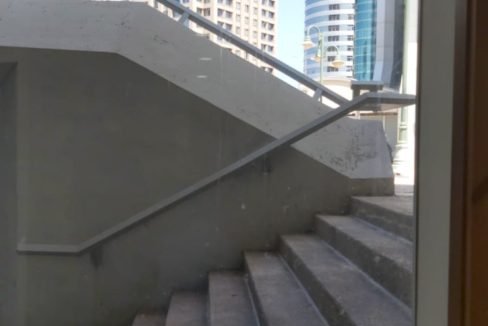 56951305-c260-47d7-8985-d6f2d686851d