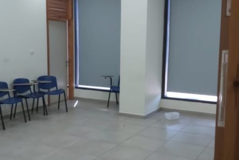 a40071ee-f75a-49b7-bad1-1076403021fe