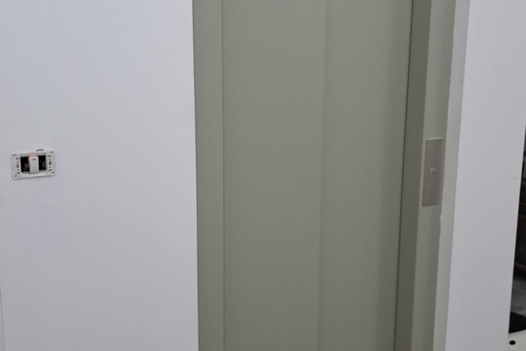 למכירה בהר טוב מבנה תעשייה