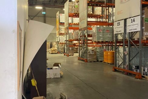 מבנה לוגיסטי בכוכב יאיר