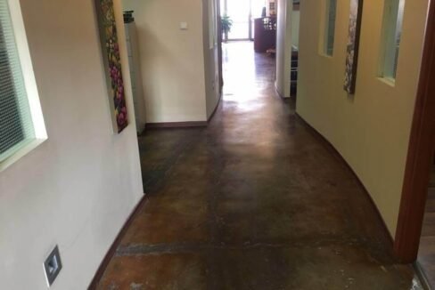 להשכרה מבנה בראש העין-5