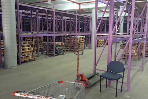 להשכרה מבנה בקירבת נמל חיפה -1