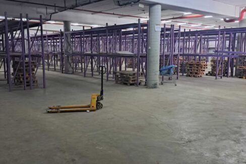 להשכרה מבנה בקירבת נמל חיפה -2