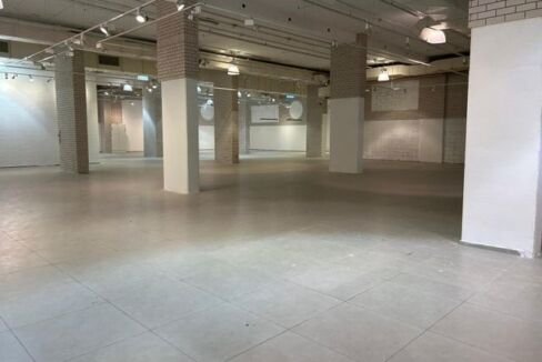 להשכרה מבנה בראשון לציון-1