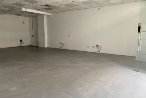 להשכרה שטח מסחרי בראש העין