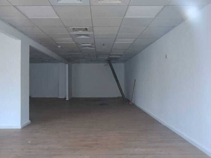 להשכרה חנות בראש העין 140 מ"ר-1