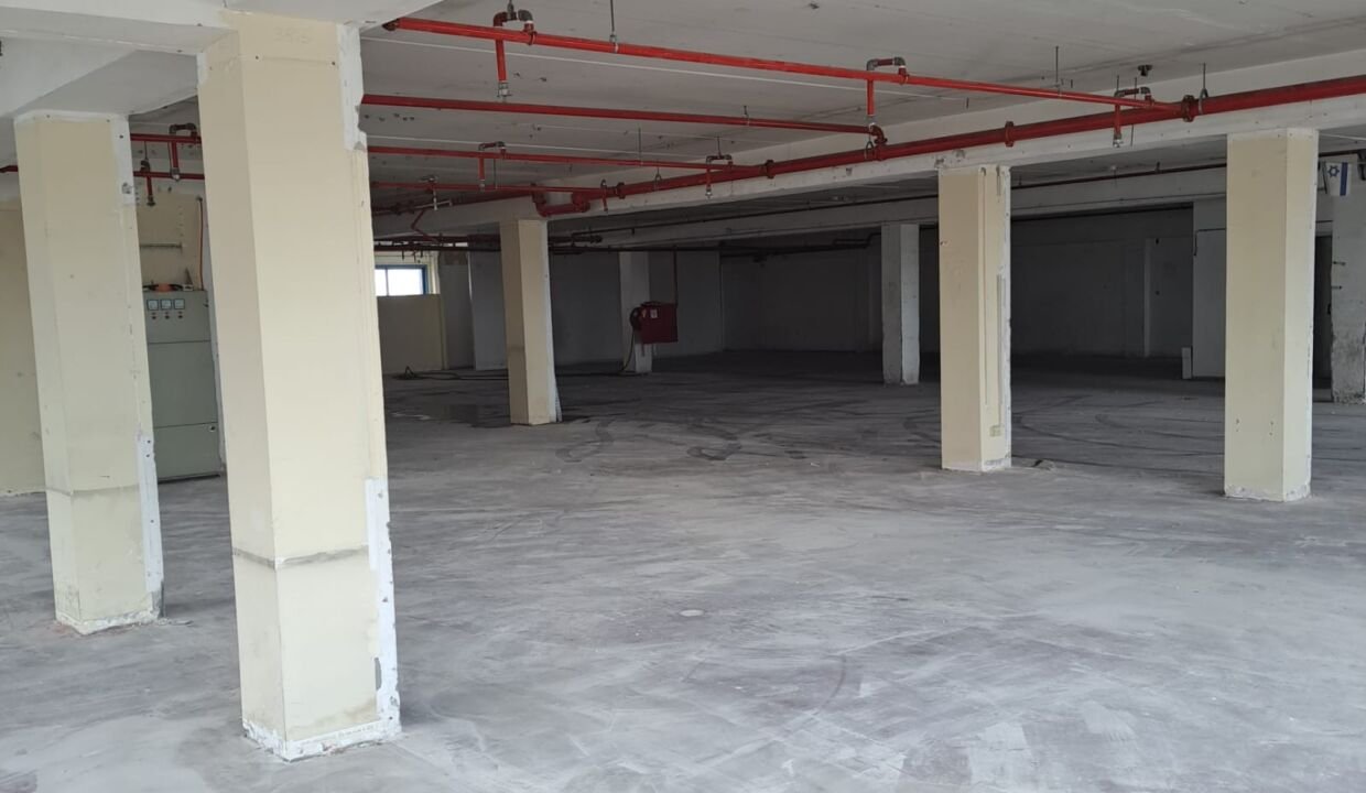 להשכרה מבנה תעשייה בחולון 625 א