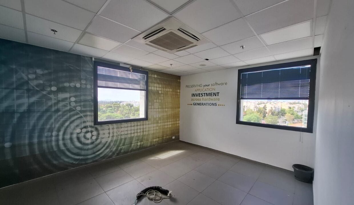 להשכרה משרדים בכפר סבא משרד קומה 7