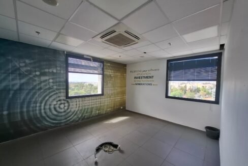 להשכרה משרדים בכפר סבא משרד קומה 7