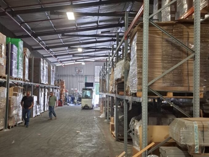 להשכרה מחסן בכפר סבא -1