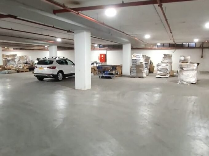 להשכרה מחסן בכפר סבא 2200