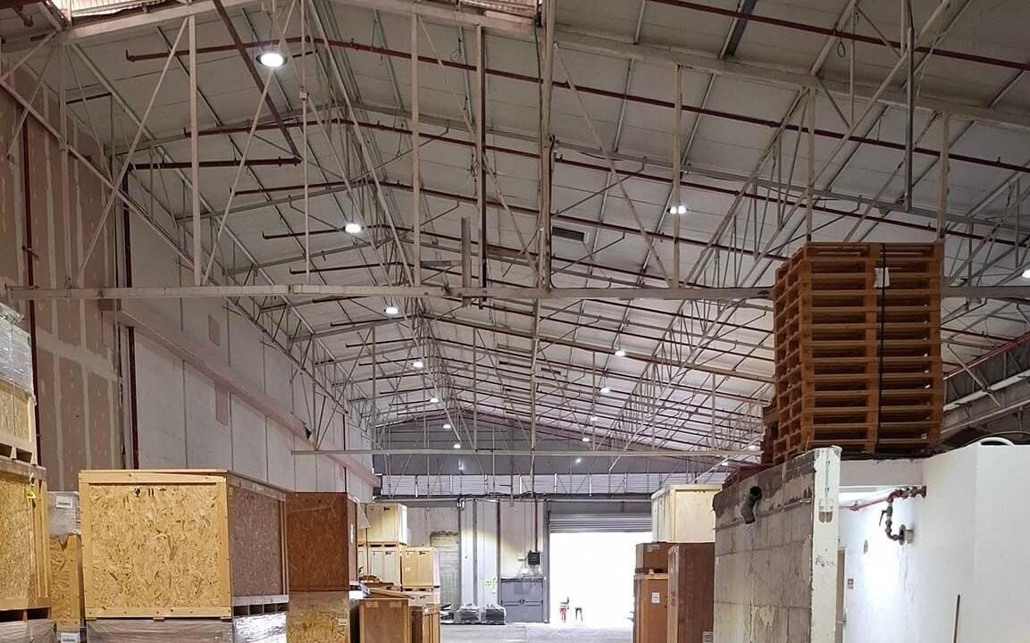 להשכרה או למכירה מבנה תעשיה באשדוד